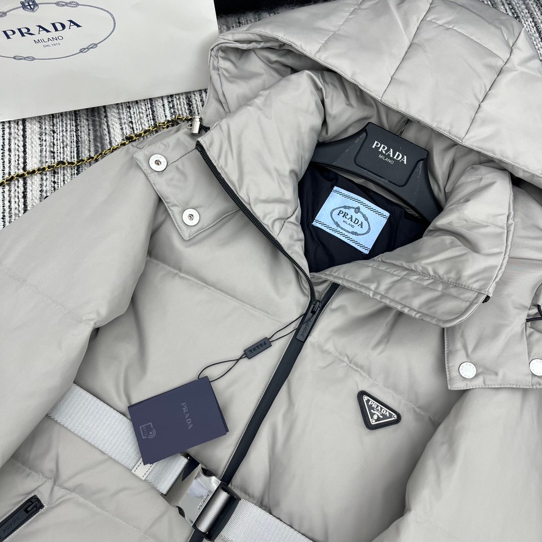 Doudoune longue Prada — Élégance, chaleur et luxe – Image 5