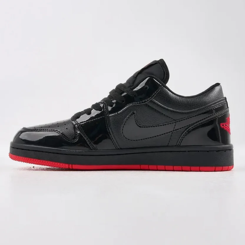 Nike Air Jordan 1 Low, une chaussure emblématique qui allie style, confort et performance – Image 6