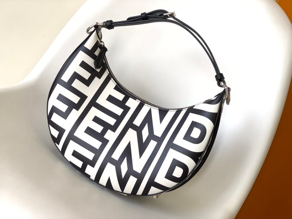 Fendi x Marc Jacobs : Sac Fendigraphy Small Roma Capsule