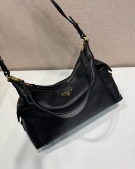 Sac hobo Prada Aimée Medium en cuir