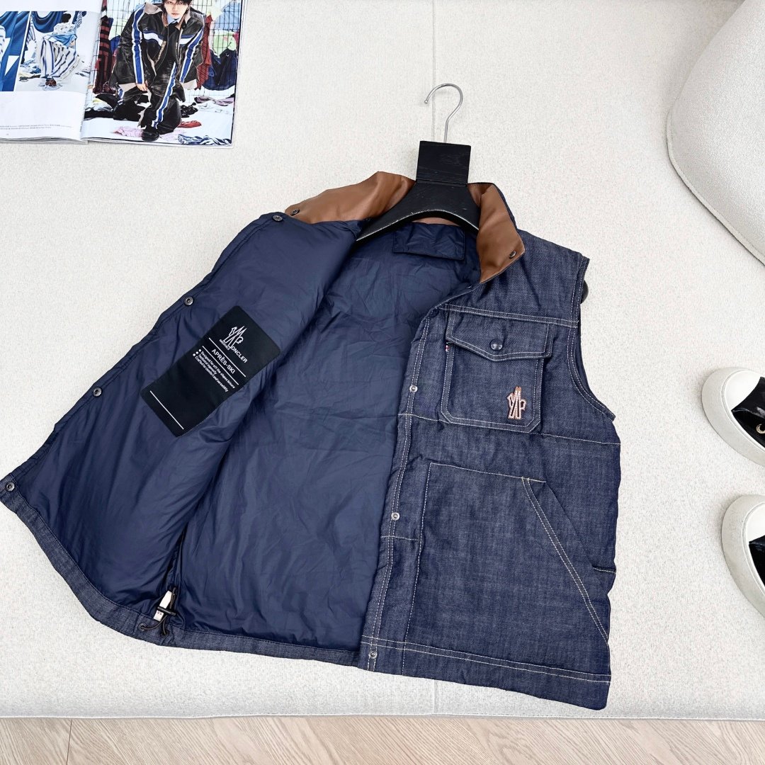 Veste Sans Manches Moncler Effet Denim Matelassé en Jean – Image 6