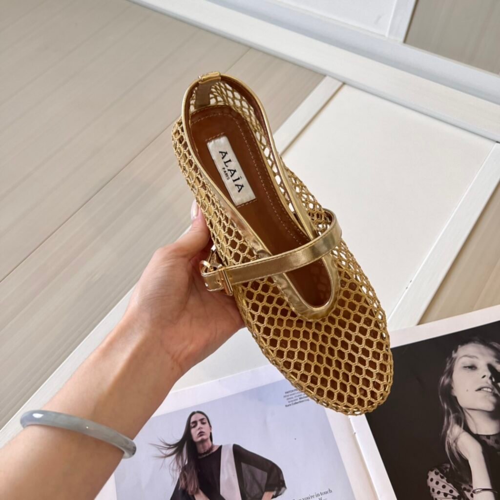 Ballerine Alaïa Jaune, Confort Absolu et Style Élégant