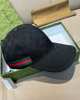 Casquette Gucci noire GG avec bande Web signature