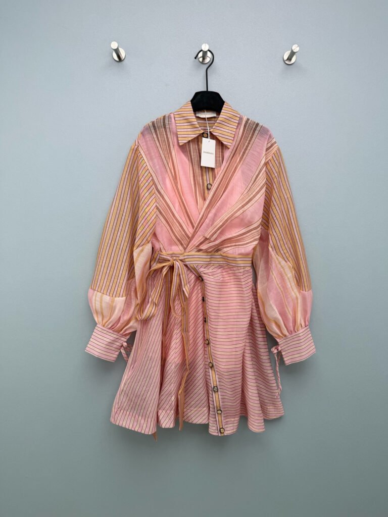 Robe Zimmermann rose rayée avec ceinture – Élégance fluide premium