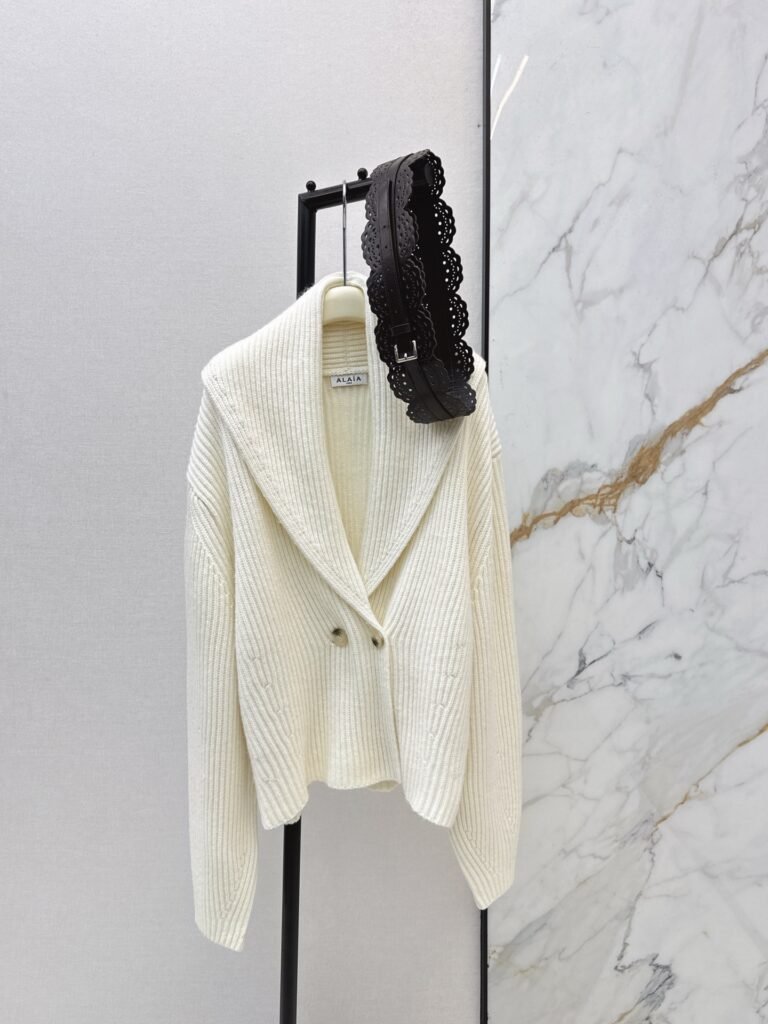 Cardigan Alaïa en maille côtelée oversize – Veste tricotée luxe coupe élégante