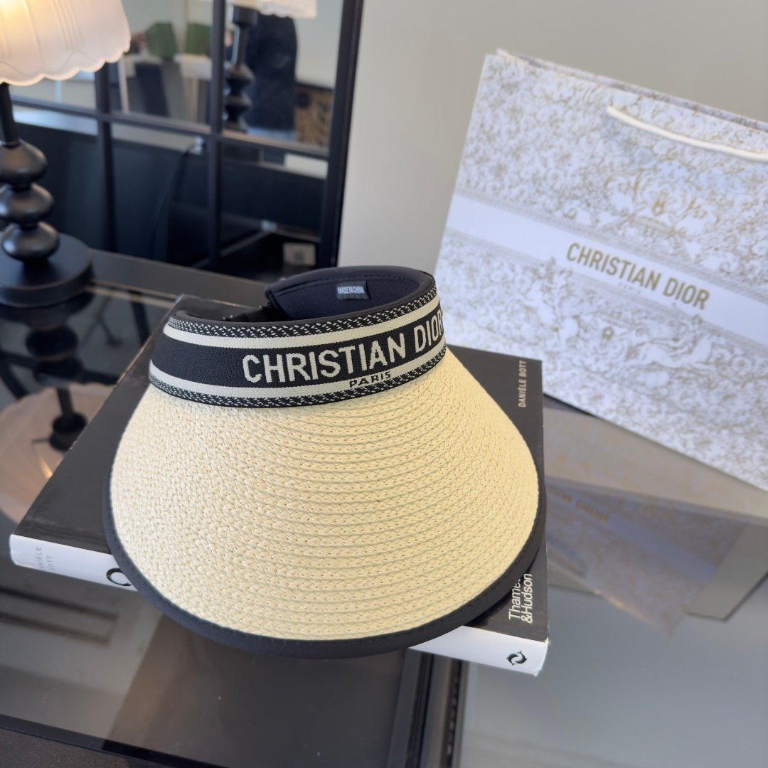 Visière en paille “DiorClub” Christian Dior – bande signature jacquard
