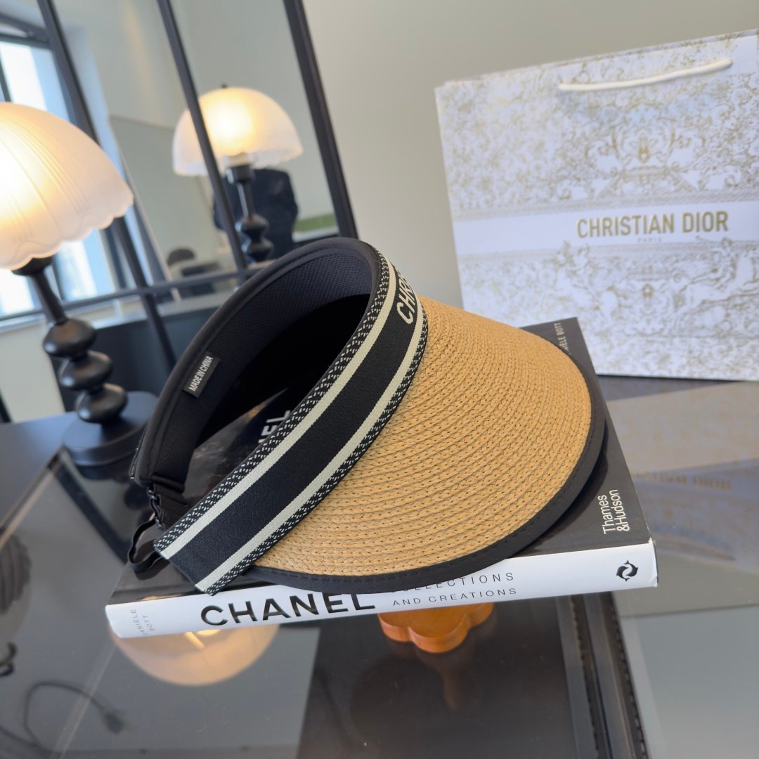 Visière en paille “DiorClub” Christian Dior – bande signature jacquard