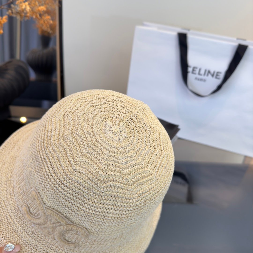 Celine Triomphe Raffia Bucket Hat en raphia beige avec logo Triomphe marron – chapeau luxe été iconique – Image 25
