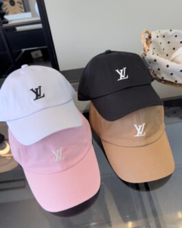 Louis Vuitton LV Logo Baseball Cap en coton