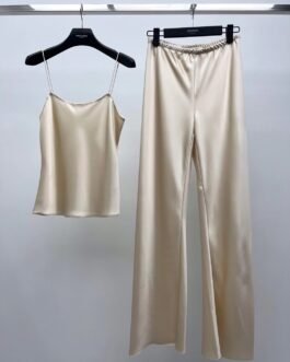 Ensemble coordonné "Biggins" et "Gala" de la marque The Row.