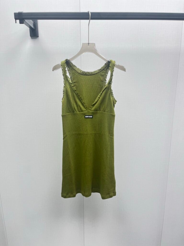 Mini-robe Miu Miu en coton pointelle vert olive avec dentelle