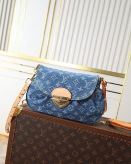 Sac Louis Vuitton Sunset Monogram Denim Rose Lavé avec logo Double C