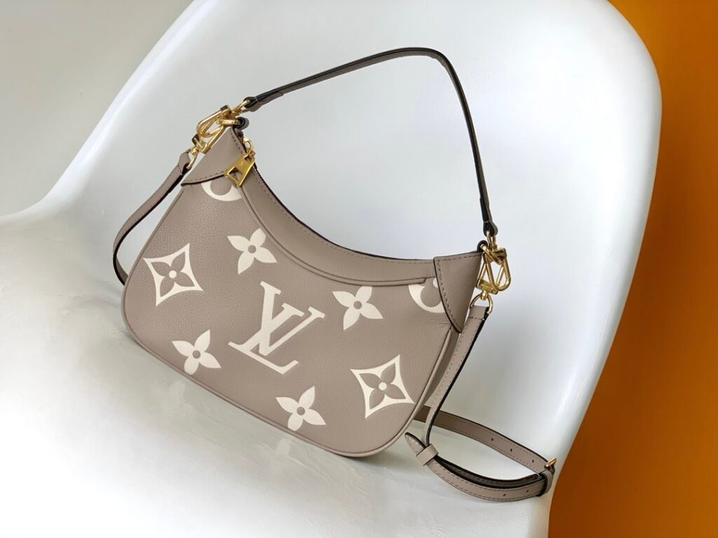 Sac Louis Vuitton Bagatelle NM en cuir Monogram Empreinte Tourterelle Crème