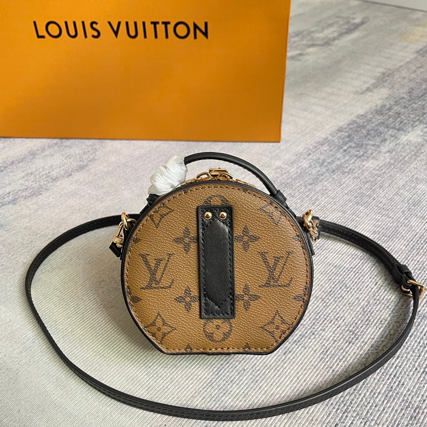 Sac Louis Vuitton Mini Boîte Chapeau Monogram – Image 5