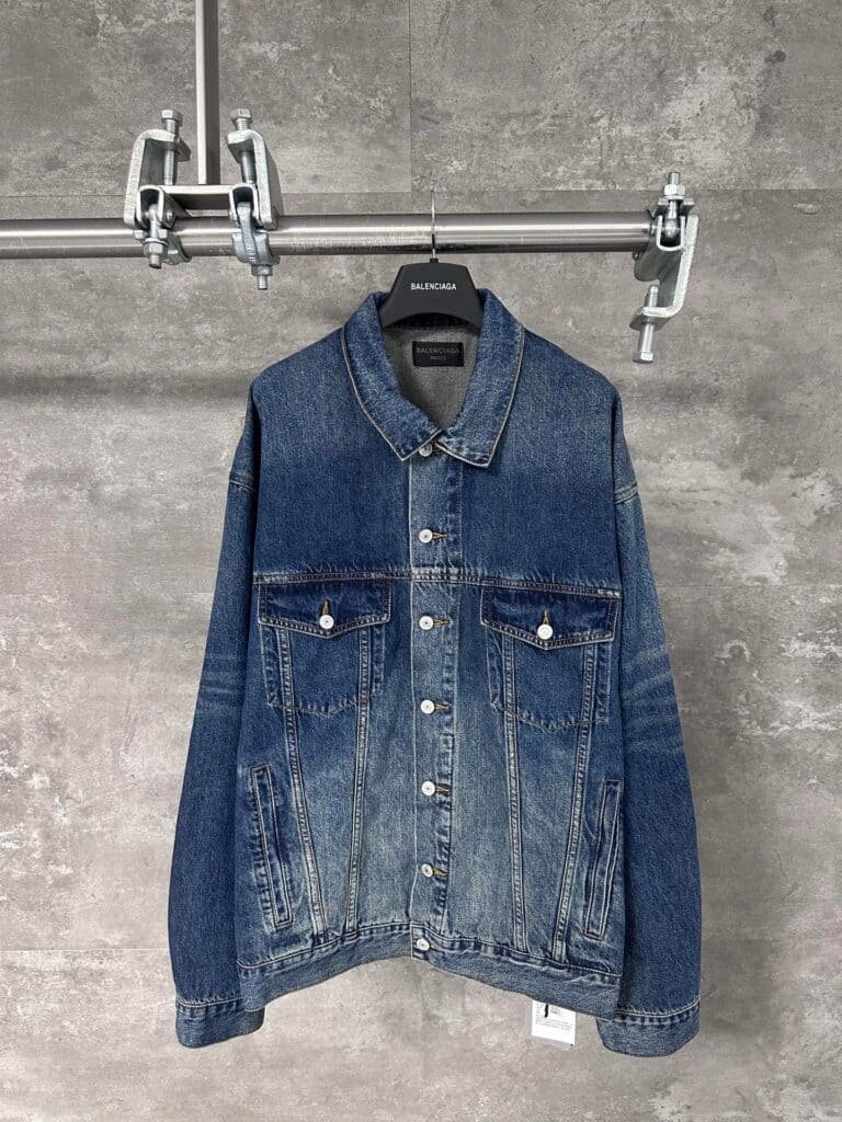 Veste en Jean Balenciaga Oversized Denim Jacket unisexe