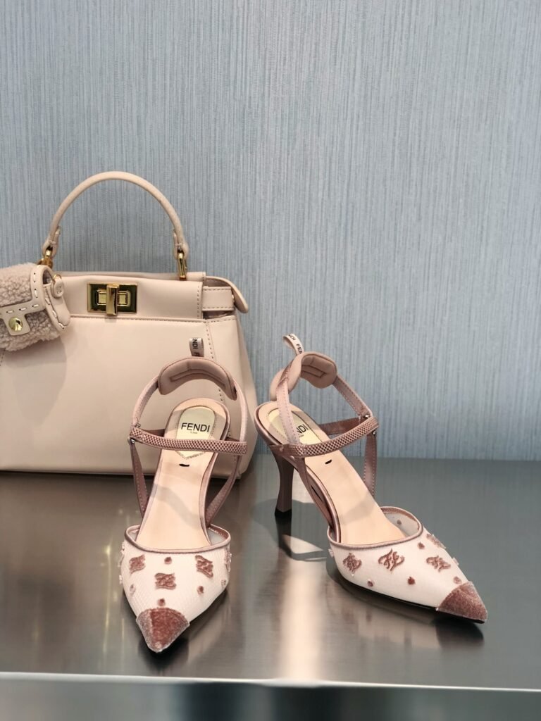Escarpins Slingback Fendi Colibrì en Résille FF