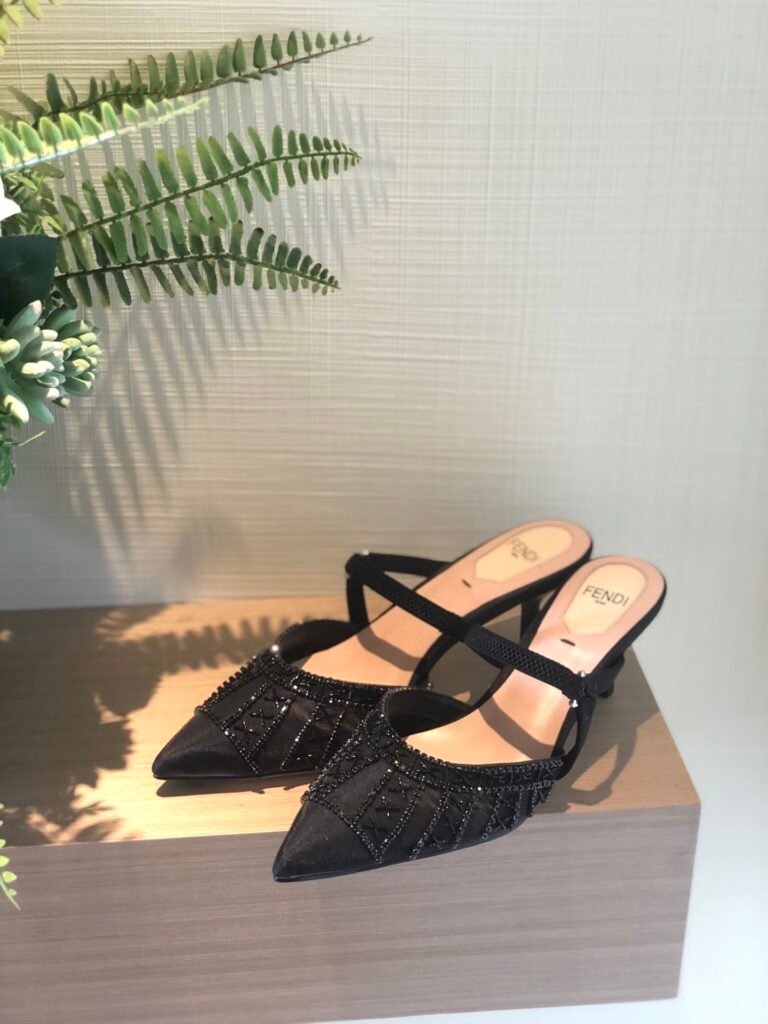 Escarpins Slingback Fendi Colibrì Brodés de Strass