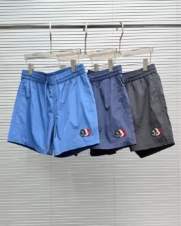 Short de Bain Moncler Luxe Homme – Confort & Style Premium