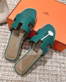 Sandales Hermès Oran Vert Émeraude – Luxe Raffiné & Style Intemporel
