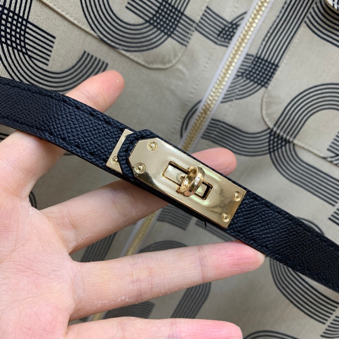 Hermès Combishort Luxe Beige et Noir Ceinturé – Image 6