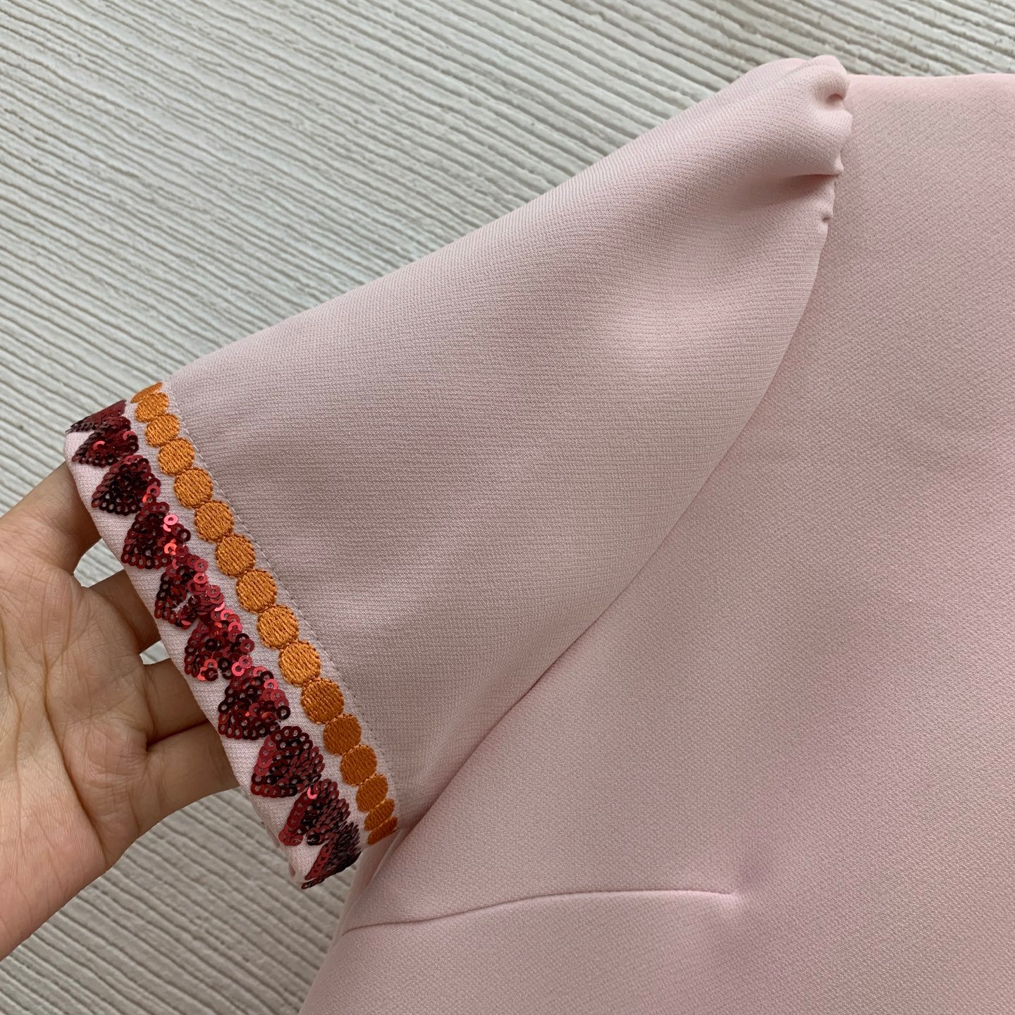 Valentino Robe Chic à Ornements Pailletés – Image 6