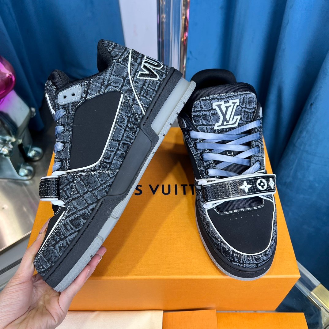 Louis Vuitton Trainer Sneaker Noir Gris Monogram 2026