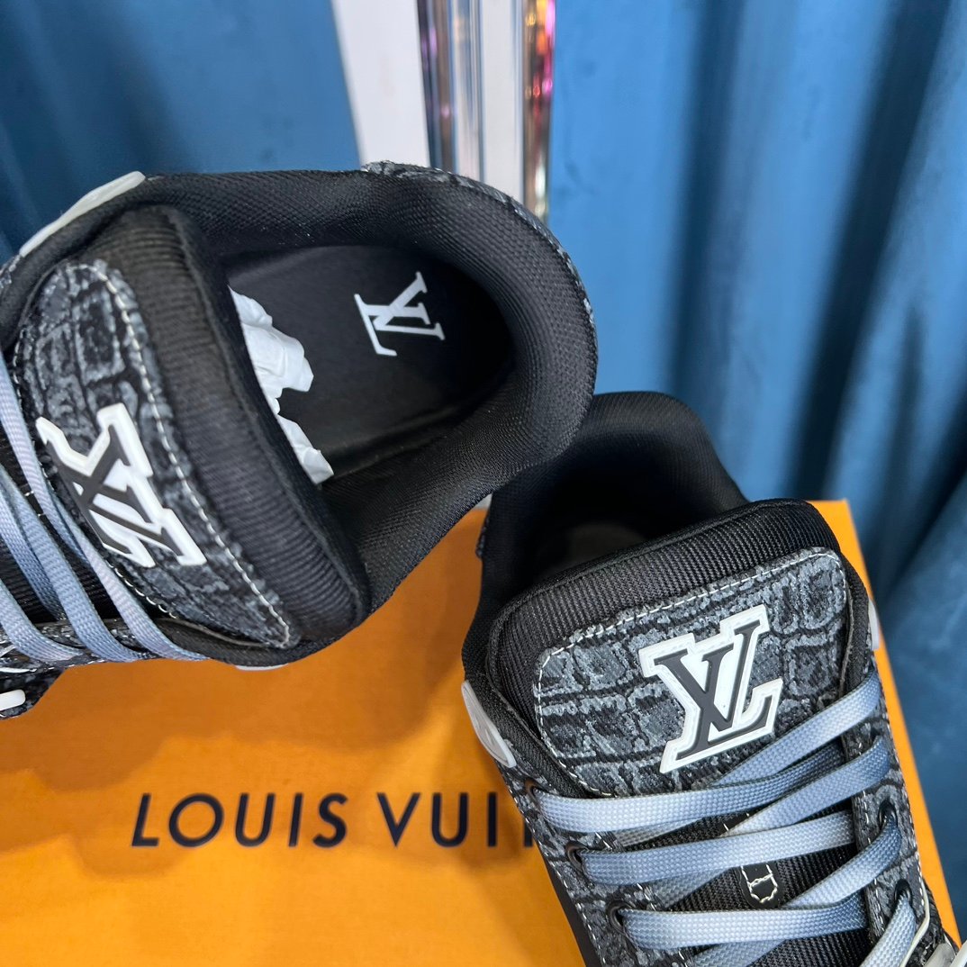 Louis Vuitton Trainer Sneaker Noir Gris Monogram 2026