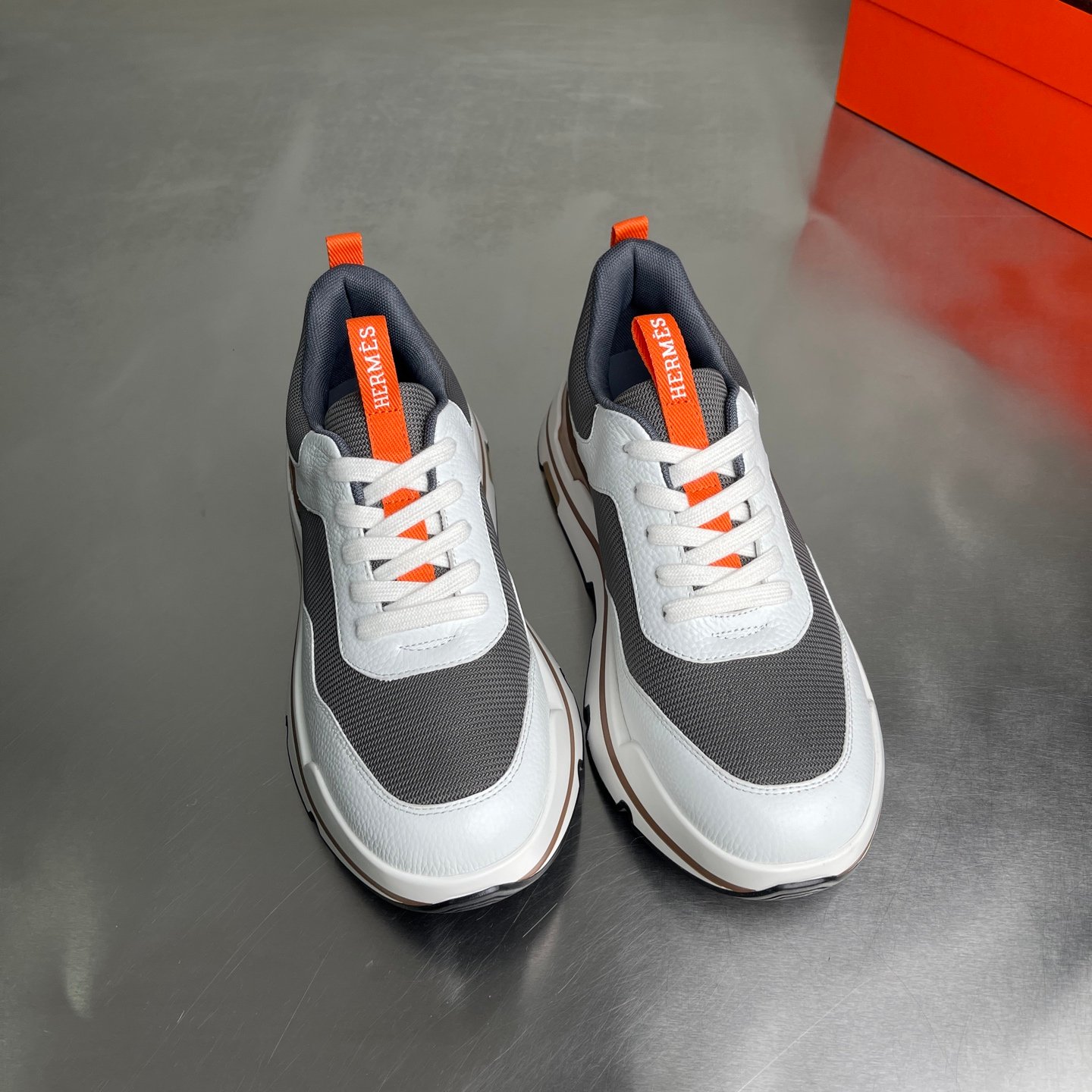 Hermès Bouncing Sneakers Blanc Gris