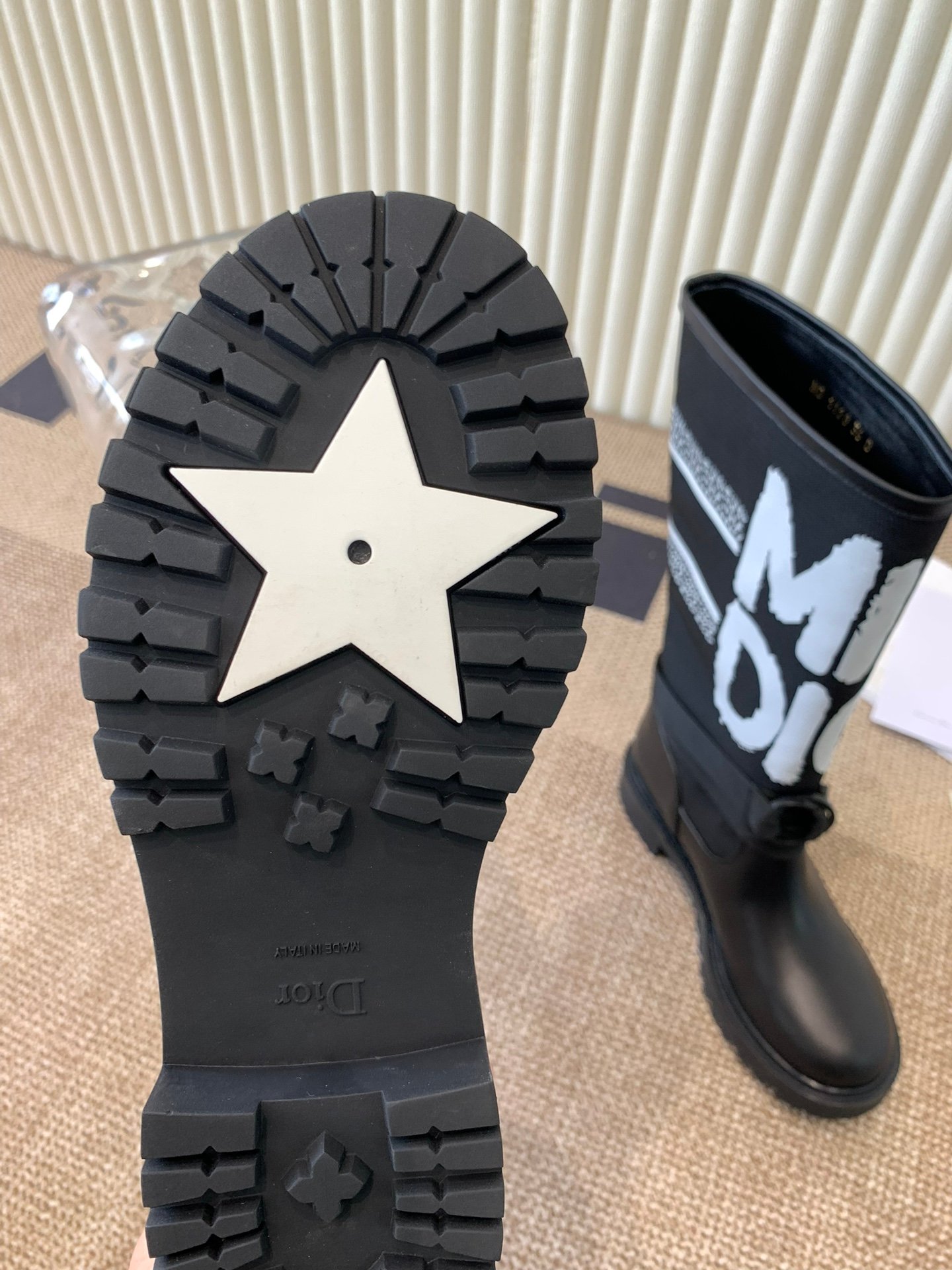 Dior Bottes D-Major Miss Dior Graffiti noires