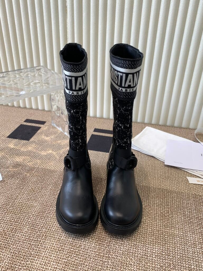 Dior Bottes D-Major en tweed Cannage noir et blanc