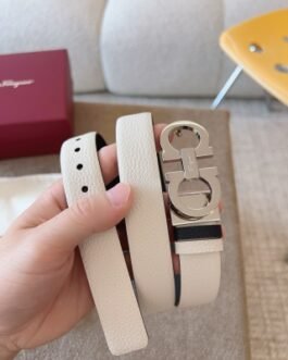 Ferragamo Ceinture Femme Double Gancini Ivoire et Noir Boucle Argentée