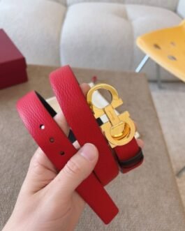 Ferragamo Ceinture Femme Double Gancini Rouge et Noir Boucle Dorée