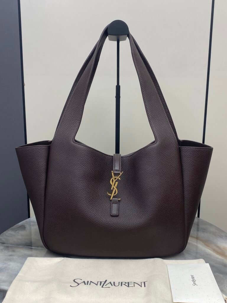 Saint Laurent Le 5 à 7 Bea