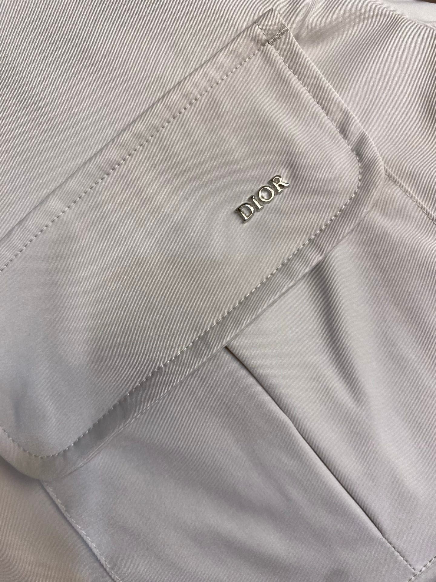 Dior Blouson en gabardine beige à col en cuir contrastant