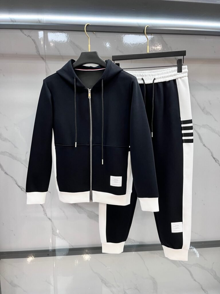 Thom Browne Ensemble jogging Noir et blanc à rayures