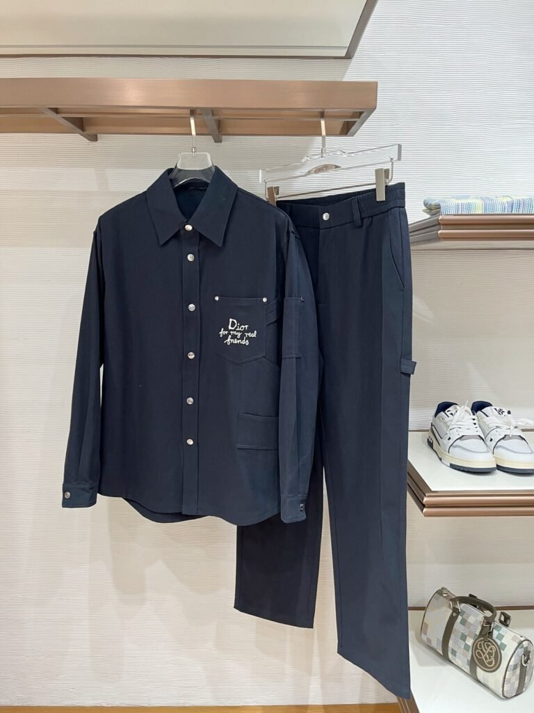 Dior Ensemble chemise et pantalon Marine