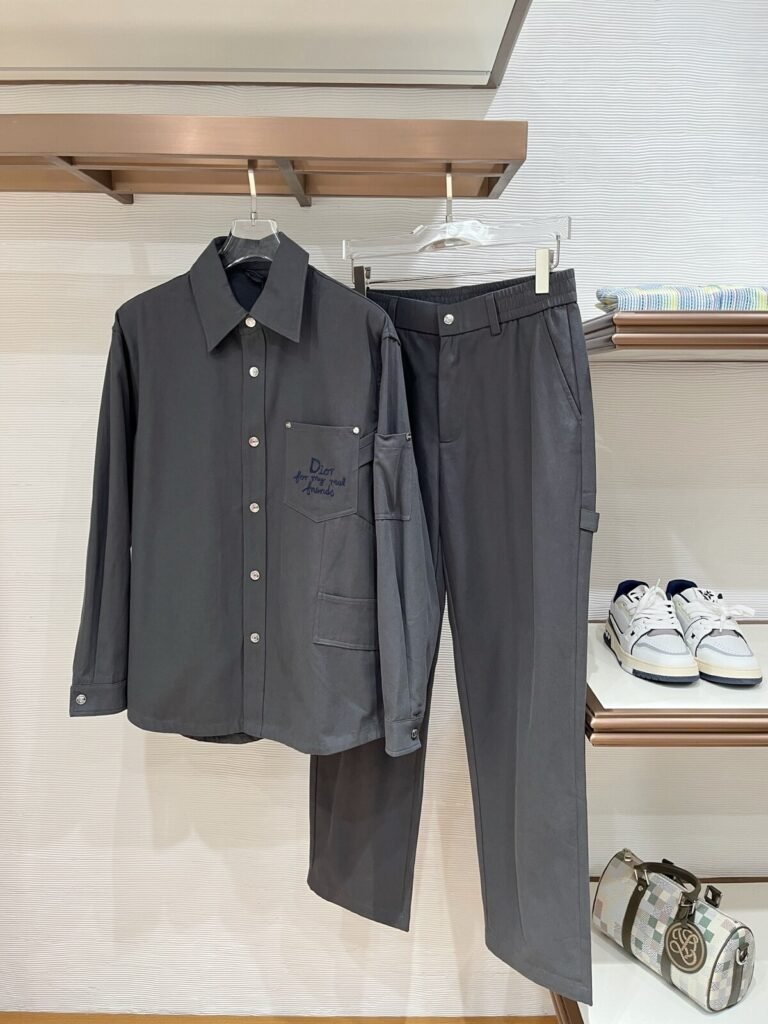 Dior Ensemble chemise et pantalon Gris anthracite