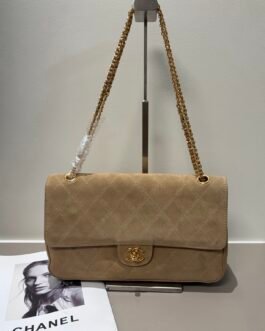 Sac Chanel Maxi Flap en veau velours beige foncé - Taille 39 x 25 x 10 cm