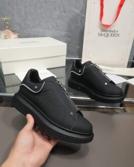 Alexander McQueen Baskets Oversized Zip noir