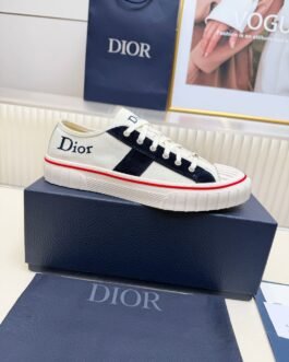 Dior B23 Baskets basses blanc et noir à bordure rouge