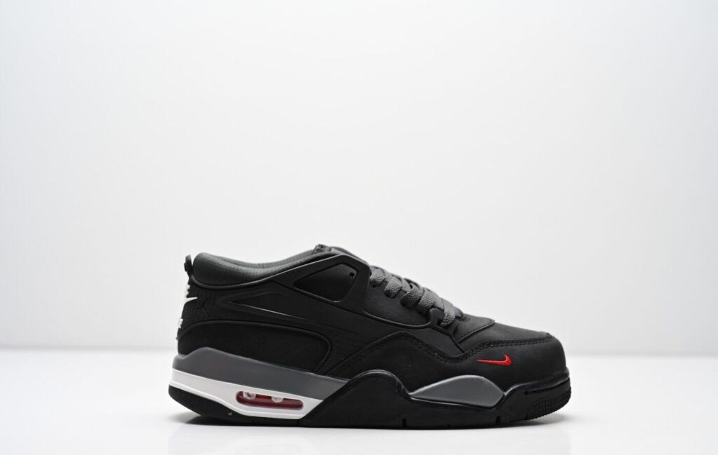 Air Jordan 4 RM noir rouge blanc