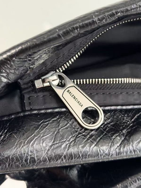 Balenciaga Shopper Dust Bag Crossbody Pouch Medium 26 × 26 × 2 cm – Noir