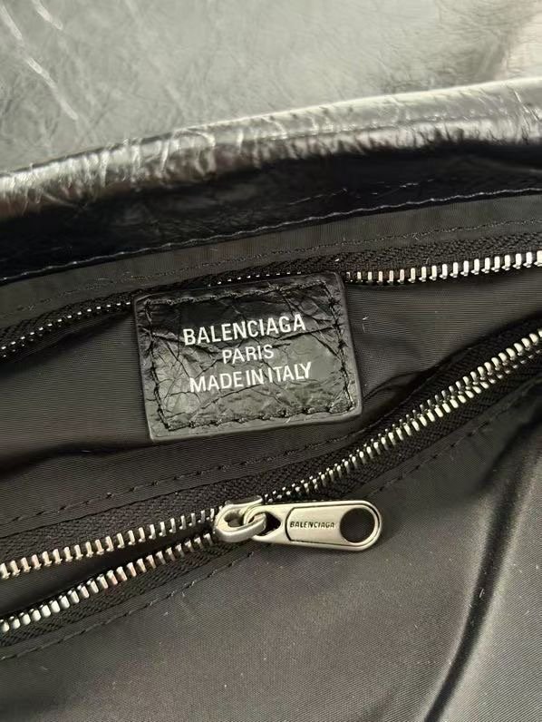 Balenciaga Shopper Dust Bag Crossbody Pouch Medium 26 × 26 × 2 cm – Noir