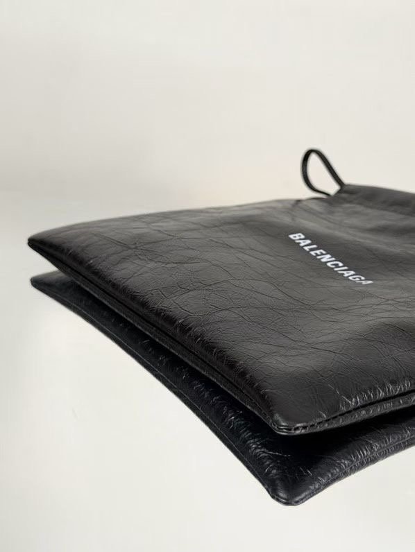Balenciaga Shopper Dust Bag Crossbody Pouch Medium 26 × 26 × 2 cm – Noir