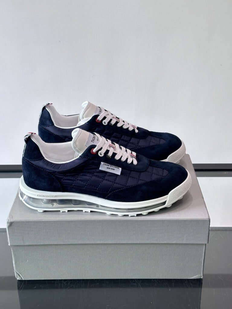 Thom Browne Baskets Tech Runner bleu marine