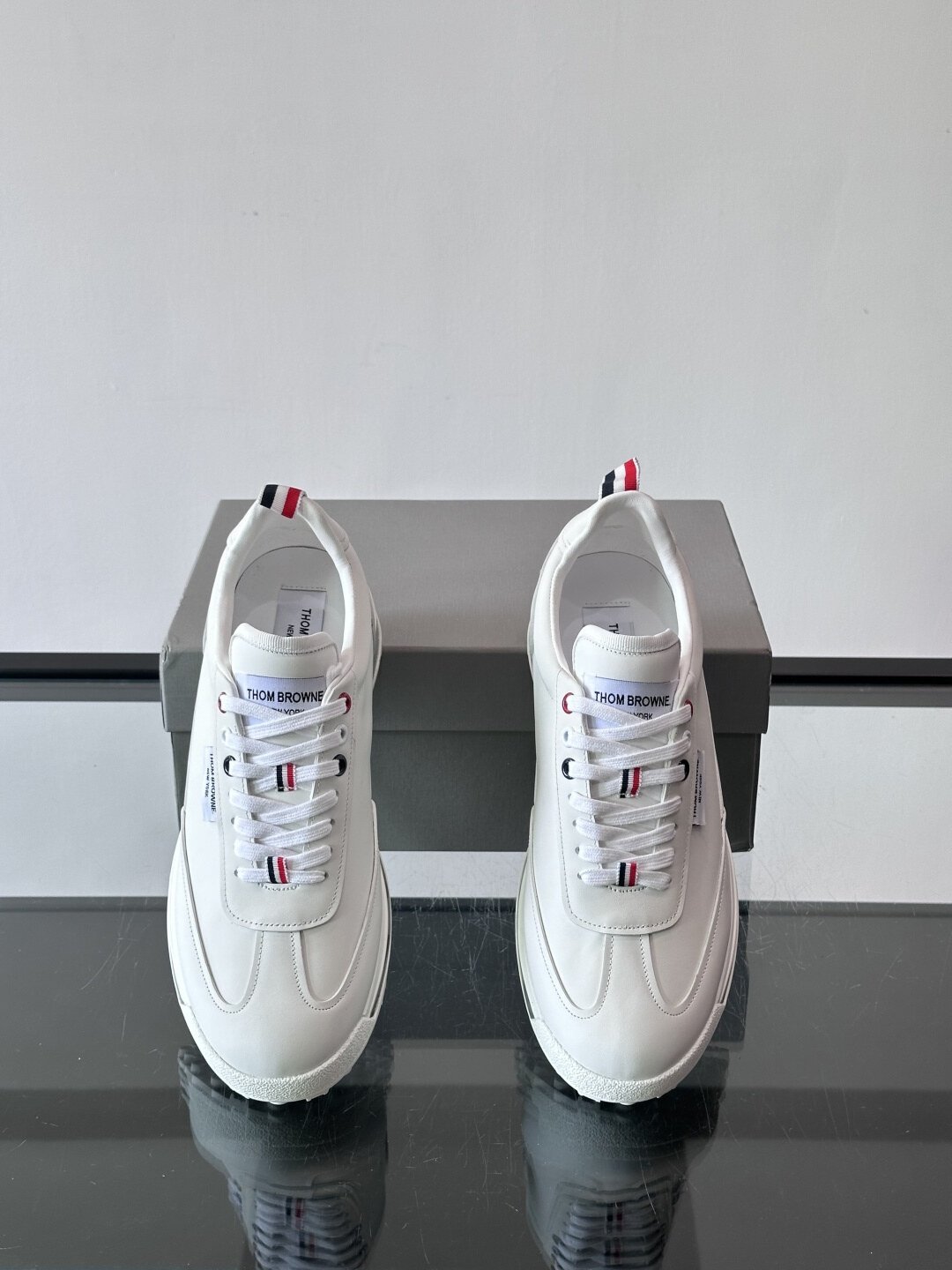 Thom Browne Baskets Tech Runner blanc