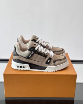 Louis Vuitton Baskets Trainer marron monogramme