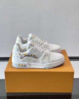 Louis Vuitton Baskets Trainer blanc