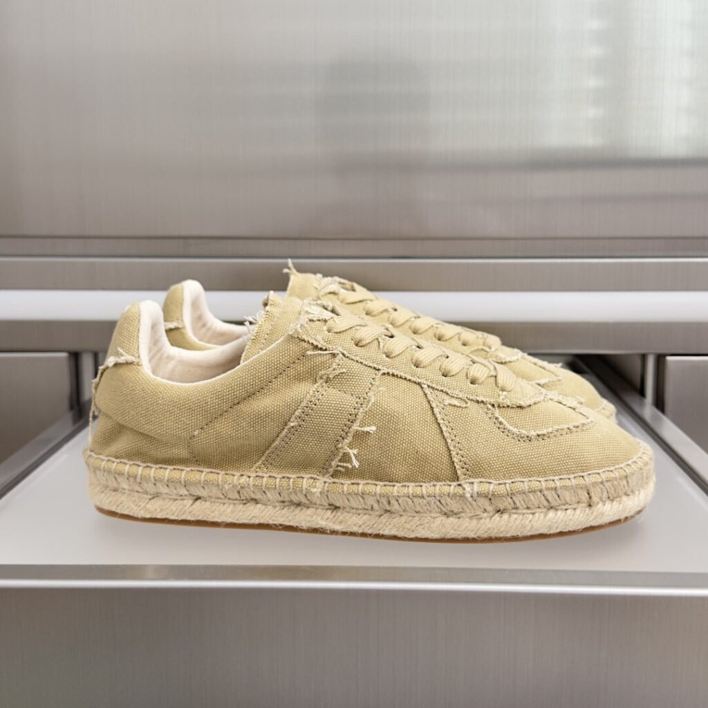 Miu Miu Espadrilles Espadrilles beige