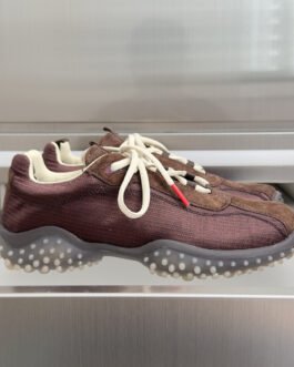 Miu Miu Baskets Plume brun